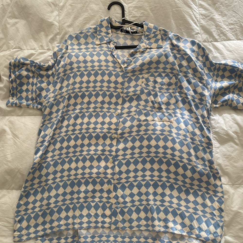 Blue and White Geometric Men's Shirt